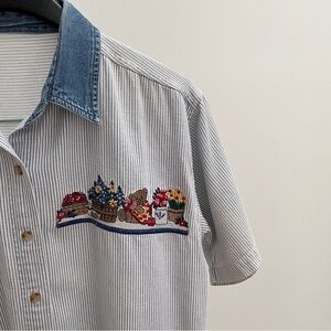 Vintage short sleeve stripe denim button up shirt embroidered bears florals